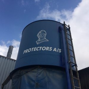 Reklame for Protectors A/S lavet af skiltehus.dk